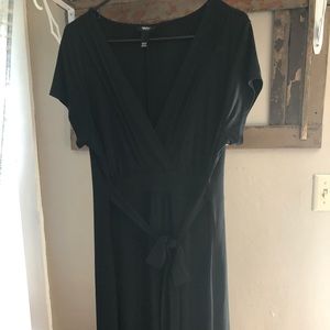 Mossimo classic black dress